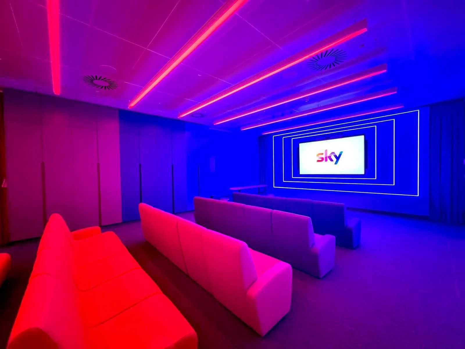 Sky Up venue installation